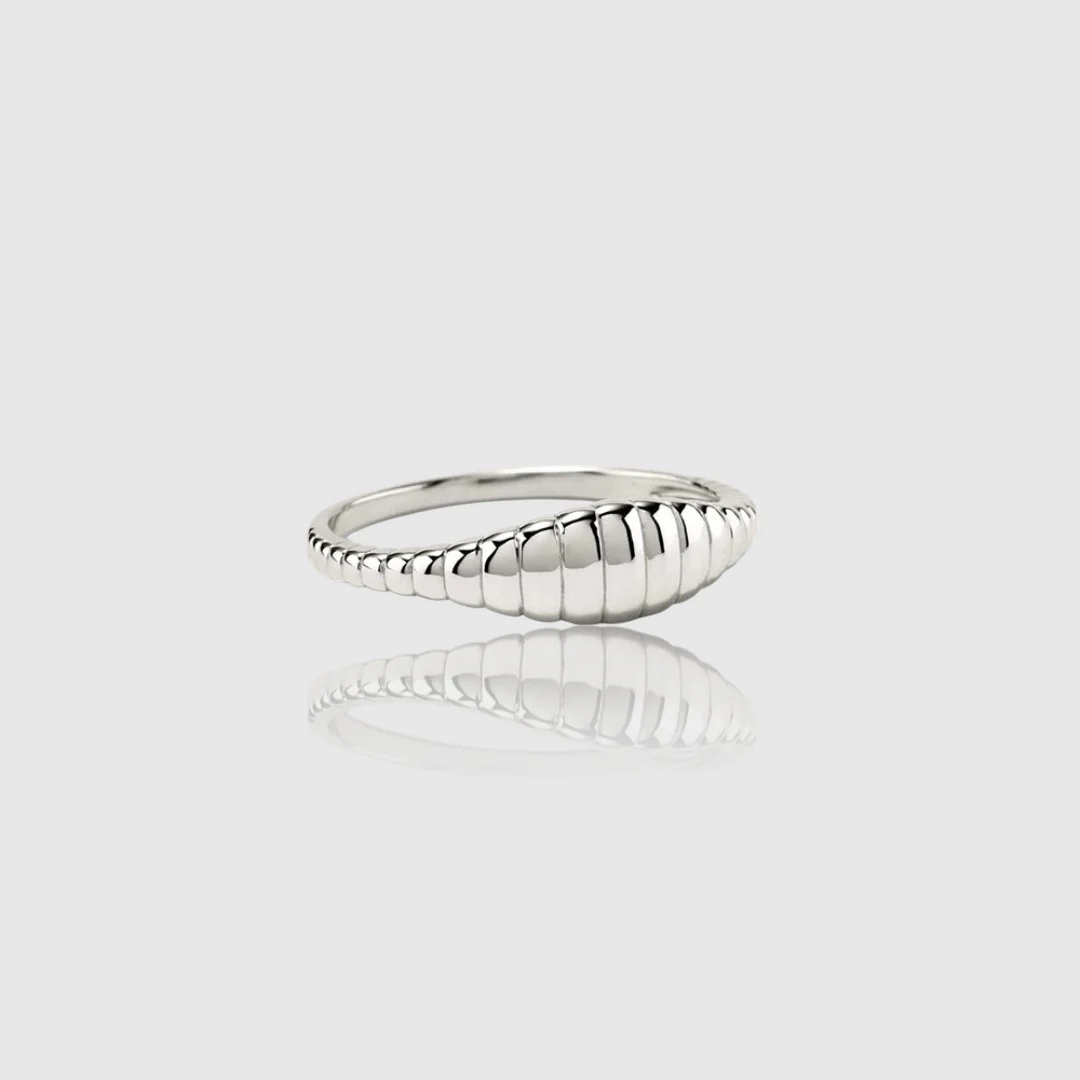 AMARA CROISSANT RING - Image 5