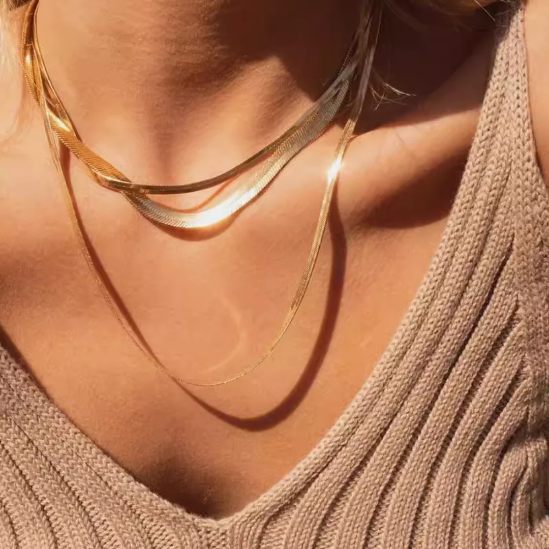 AURA FLAT CHAIN NECKLACE - Image 3