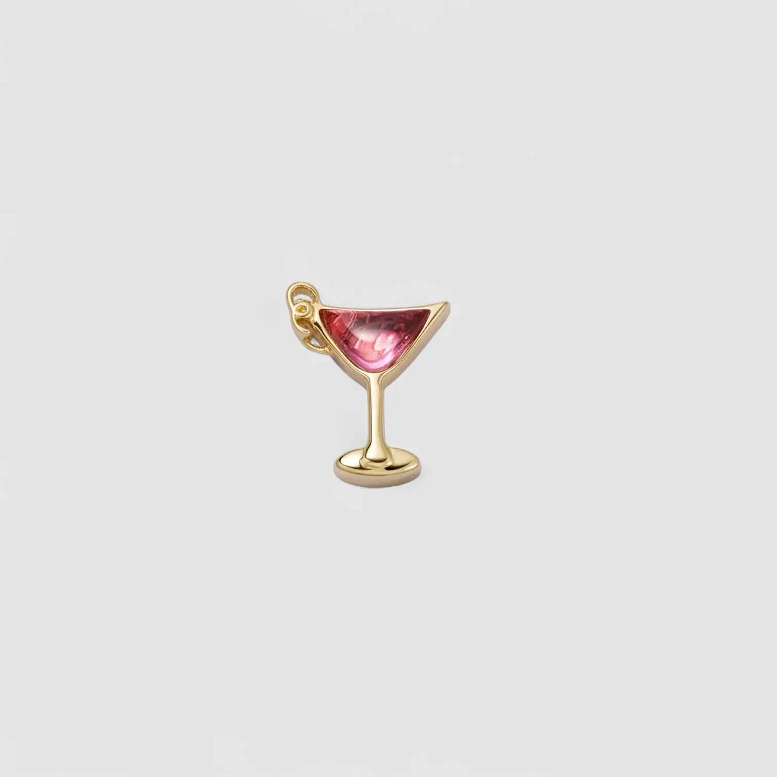 COSMOPOLITAN CHARM