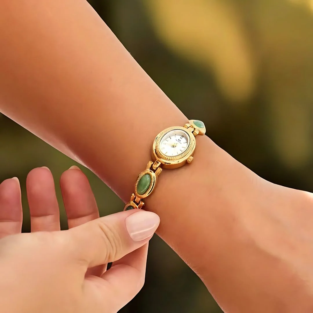 JADE PETITE BRACELET WATCH - Image 3