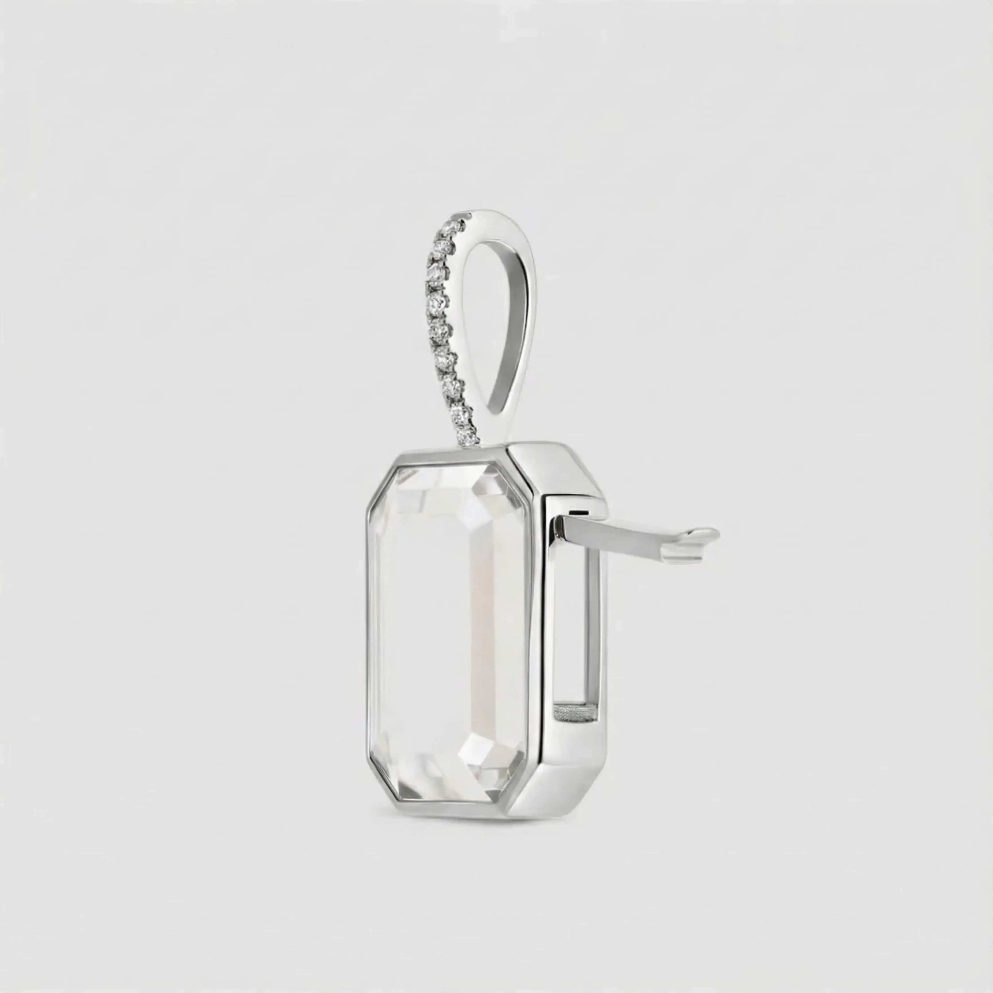 SILVER OCTA CRYSTAL LOCKET NECKLACE - Image 5