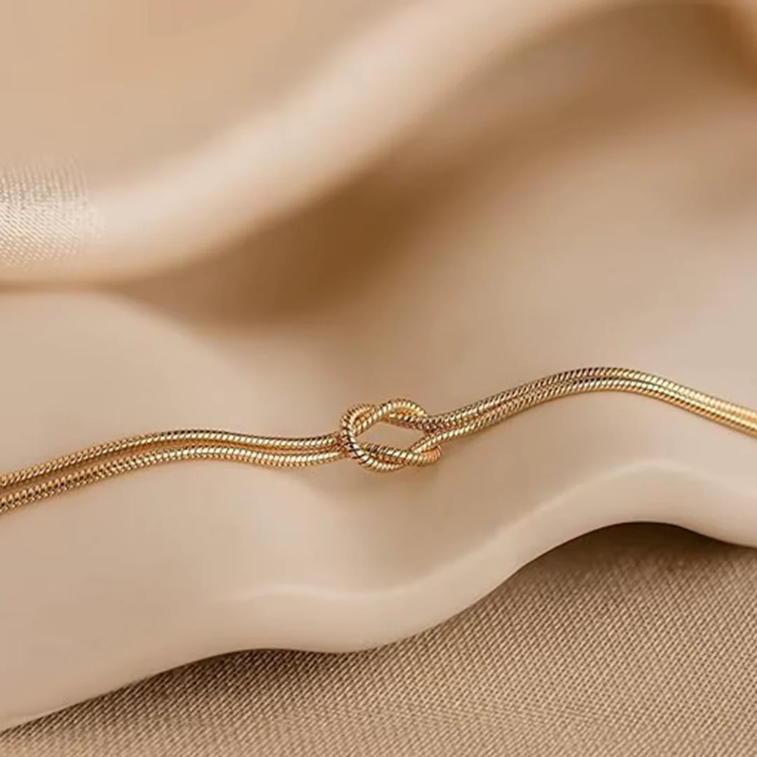 SOLIS KNOT BRACELET - Image 3