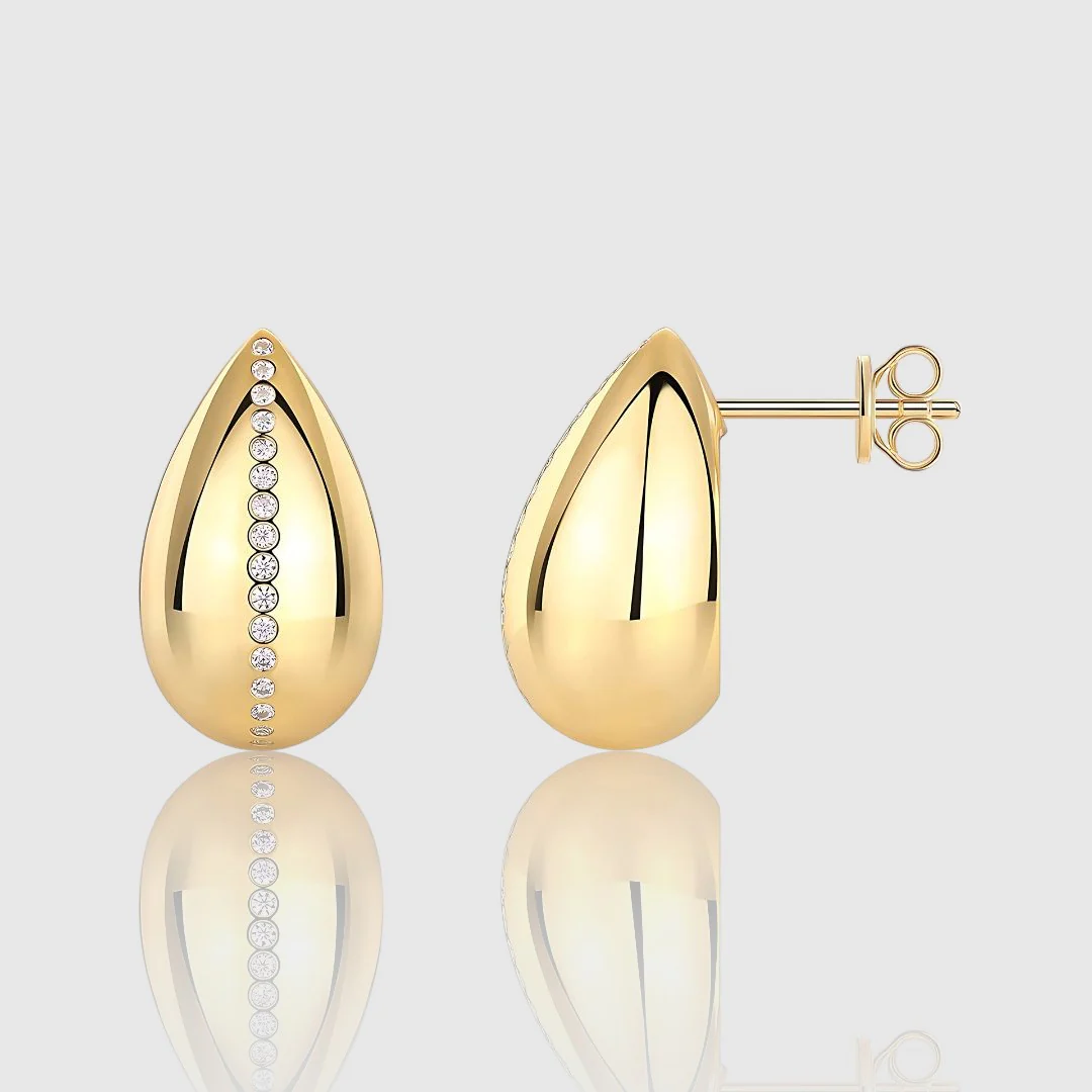 TEARDROP MOISSANITE STUD EARRINGS - Image 3